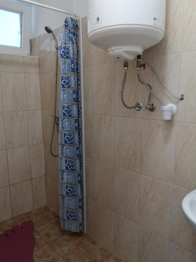 Vendégház Kalocsa Exterior foto